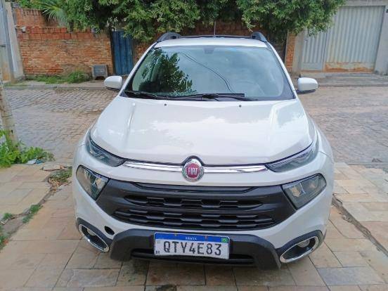 FIAT TORO 1.8 16V EVO FLEX FREEDOM AT6 FIAT TORO 1.8 16V EVO FLEX FREEDOM AT6